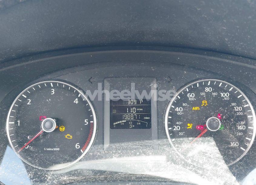 Photo 7 of 2012 Volkswagen Jetta 2.0L TDI (VIN 3VWLL7AJ3CM469621)