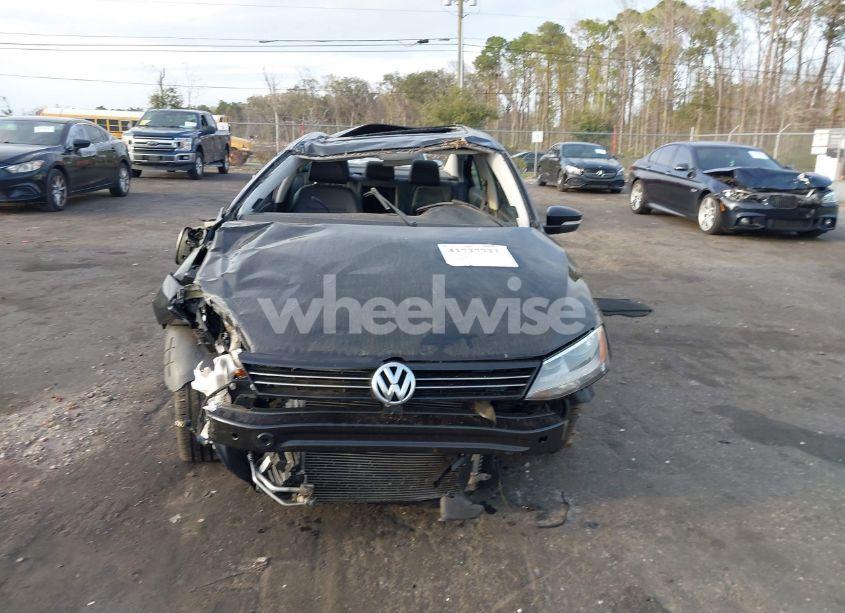 Photo 12 of 2013 Volkswagen Jetta 2.0L TDI (VIN 3VWLL7AJ3DM351781)