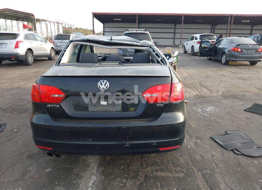 Photo 16 of 2013 Volkswagen Jetta 2.0L TDI (VIN 3VWLL7AJ3DM351781)