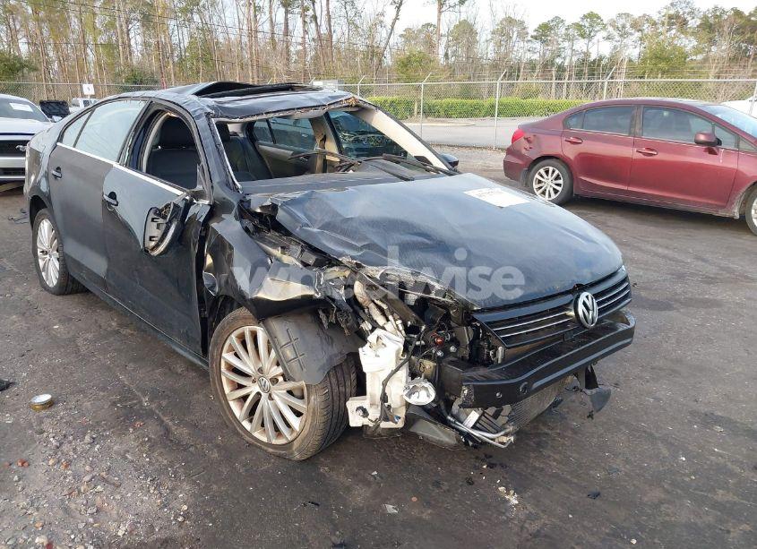 Photo 6 of 2013 Volkswagen Jetta 2.0L TDI (VIN 3VWLL7AJ3DM351781)