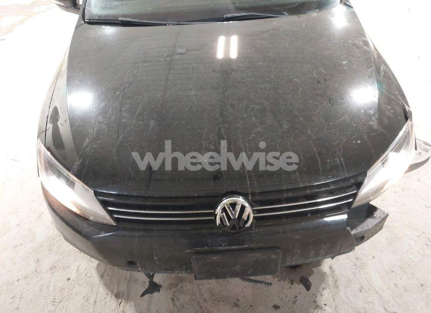 Photo 12 of 2013 Volkswagen Jetta 2.0L TDI (VIN 3VWLL7AJ3DM387003)
