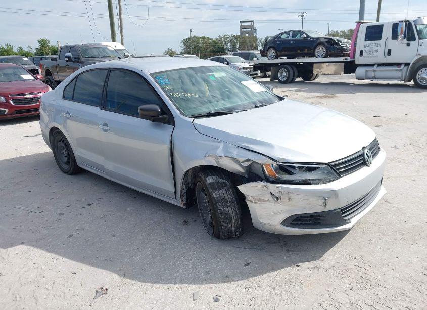 2014 Volkswagen Jetta 2.0L TDI VALUE EDITION (VIN 3VWLL7AJ3EM304882) main photo