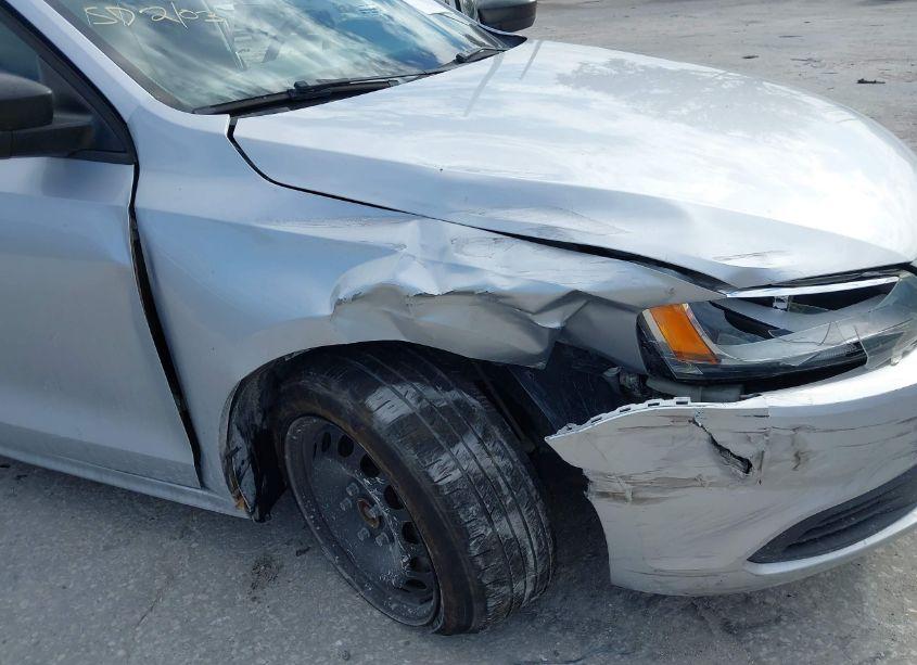 Photo 6 of 2014 Volkswagen Jetta 2.0L TDI VALUE EDITION (VIN 3VWLL7AJ3EM304882)