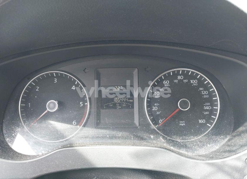 Photo 7 of 2014 Volkswagen Jetta 2.0L TDI VALUE EDITION (VIN 3VWLL7AJ3EM332617)