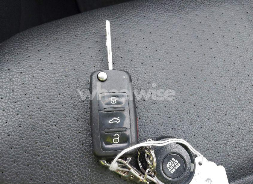 Photo 11 of 2014 Volkswagen Jetta 2.0L TDI (VIN 3VWLL7AJ3EM378397)