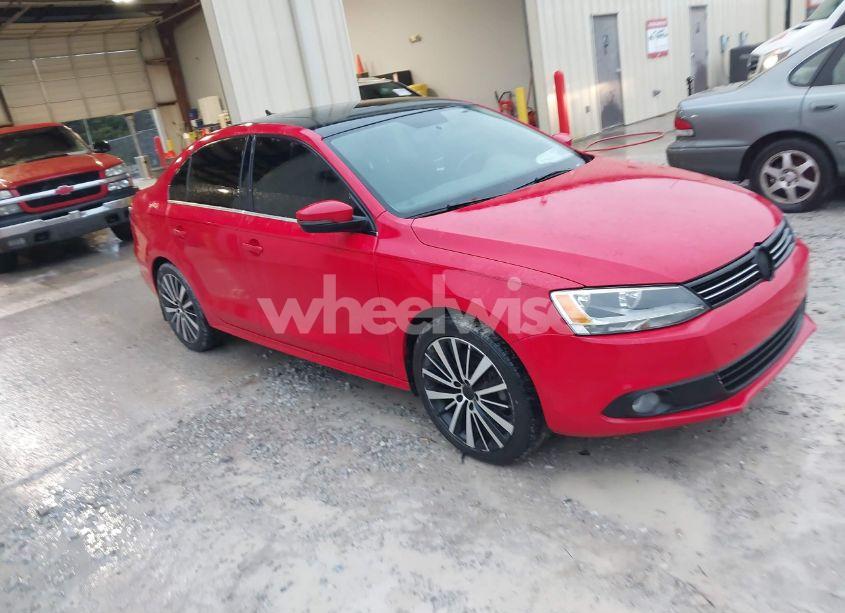 2014 Volkswagen Jetta 2.0L TDI (VIN 3VWLL7AJ3EM394597) main photo