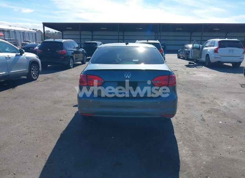 Photo 17 of 2012 Volkswagen Jetta 2.0L TDI (VIN 3VWLL7AJ4CM025566)