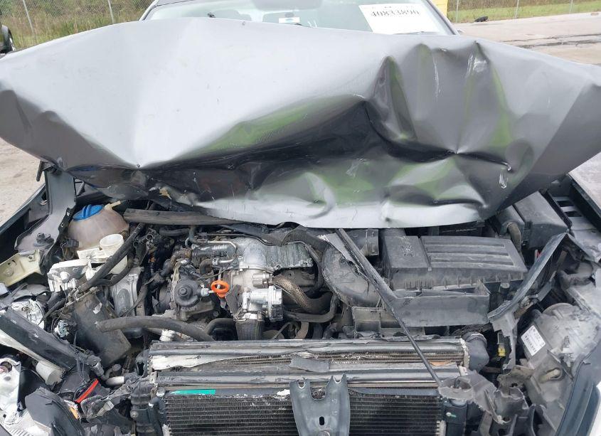 Photo 10 of 2012 Volkswagen Jetta 2.0L TDI (VIN 3VWLL7AJ4CM359757)