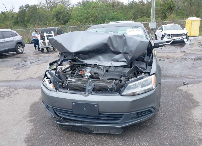 Photo 12 of 2012 Volkswagen Jetta 2.0L TDI (VIN 3VWLL7AJ4CM359757)