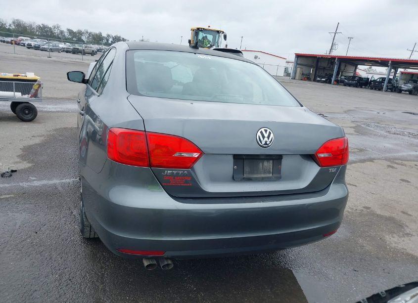 Photo 16 of 2012 Volkswagen Jetta 2.0L TDI (VIN 3VWLL7AJ4CM359757)