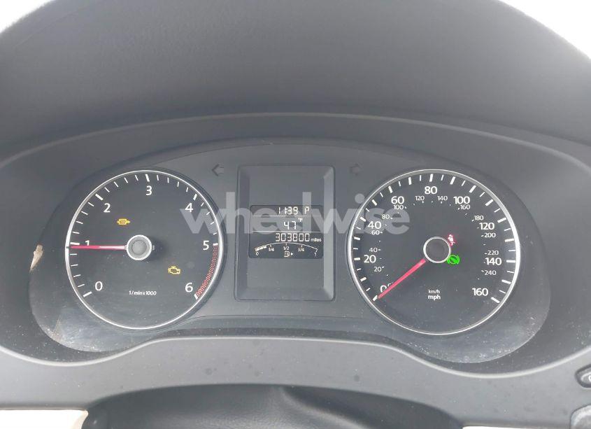 Photo 7 of 2013 Volkswagen Jetta 2.0L TDI (VIN 3VWLL7AJ4DM394574)