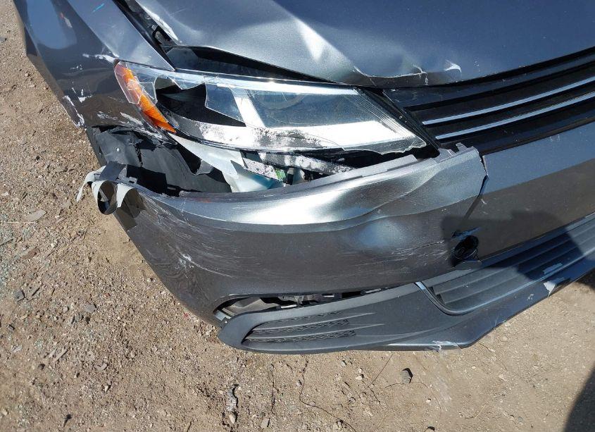 Photo 6 of 2013 Volkswagen Jetta 2.0L TDI (VIN 3VWLL7AJ4DM434457)