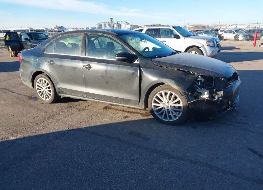 2013 Volkswagen Jetta 2.0L TDI (VIN 3VWLL7AJ4DM441473) main photo