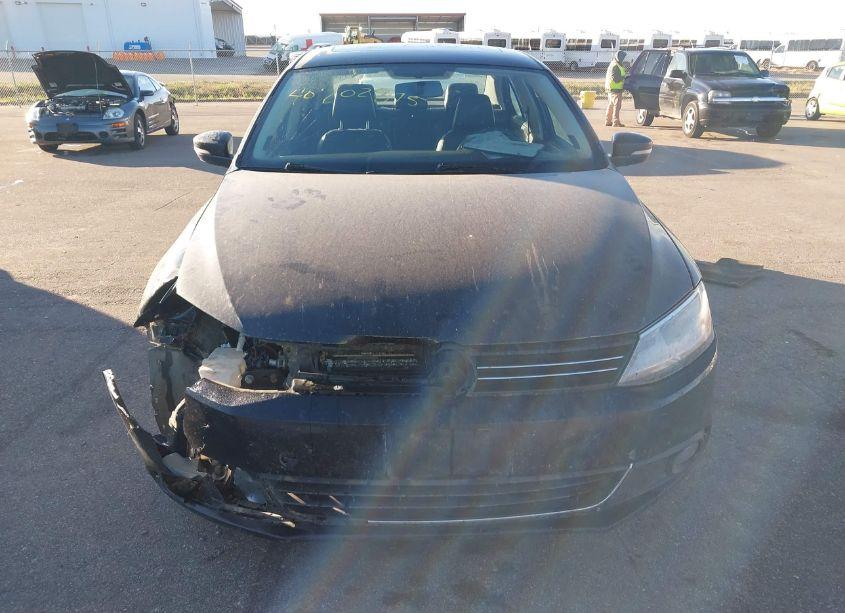 Photo 12 of 2013 Volkswagen Jetta 2.0L TDI (VIN 3VWLL7AJ4DM441473)