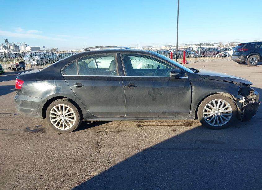 Photo 13 of 2013 Volkswagen Jetta 2.0L TDI (VIN 3VWLL7AJ4DM441473)