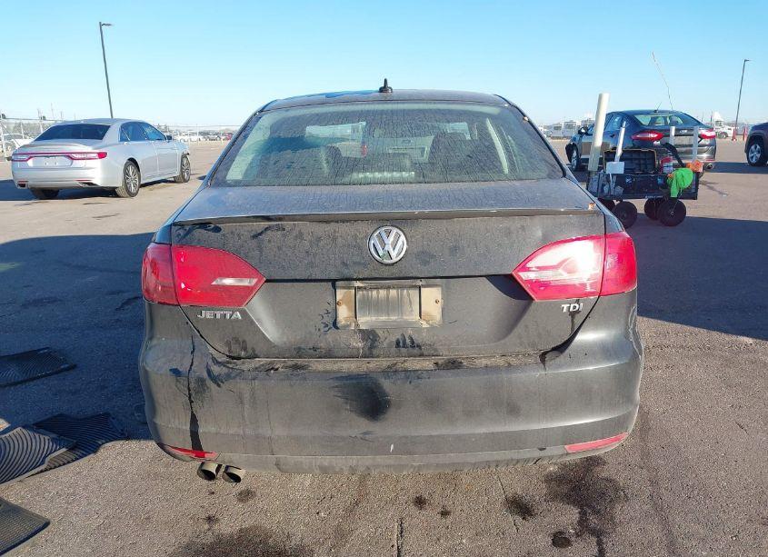 Photo 16 of 2013 Volkswagen Jetta 2.0L TDI (VIN 3VWLL7AJ4DM441473)