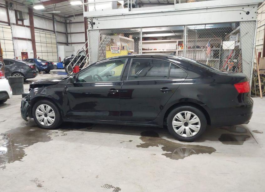 Photo 14 of 2014 Volkswagen Jetta 2.0L TDI VALUE EDITION (VIN 3VWLL7AJ4EM299630)