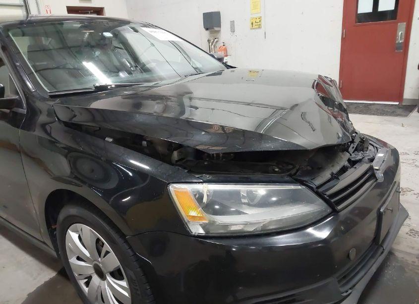 Photo 18 of 2014 Volkswagen Jetta 2.0L TDI VALUE EDITION (VIN 3VWLL7AJ4EM299630)