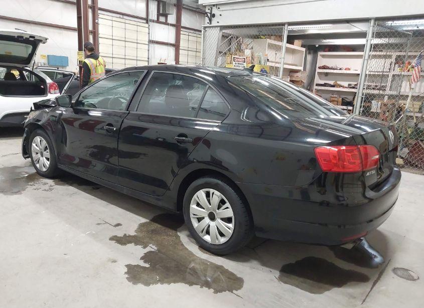 Photo 3 of 2014 Volkswagen Jetta 2.0L TDI VALUE EDITION (VIN 3VWLL7AJ4EM299630)