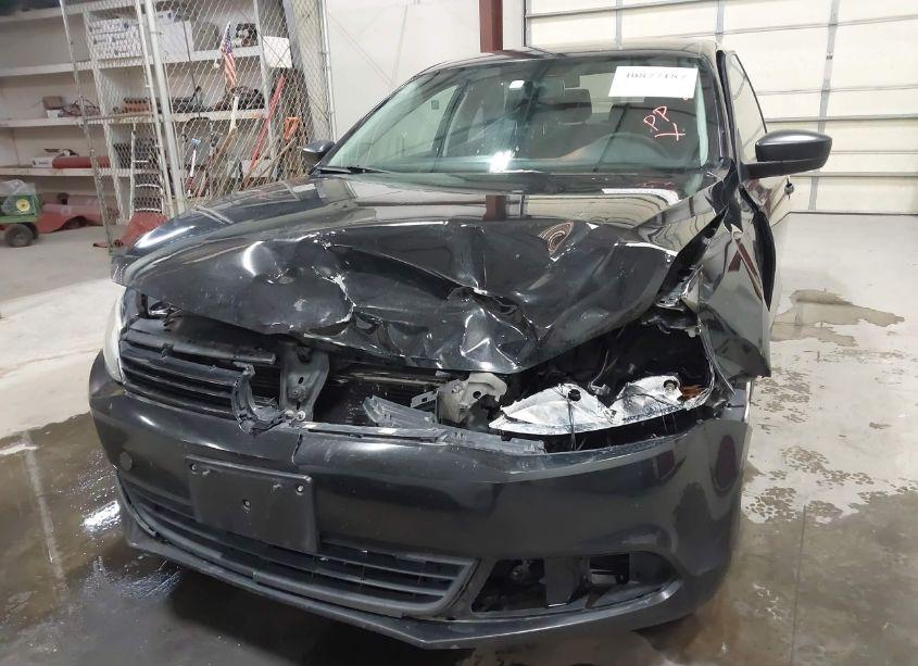 Photo 6 of 2014 Volkswagen Jetta 2.0L TDI VALUE EDITION (VIN 3VWLL7AJ4EM299630)