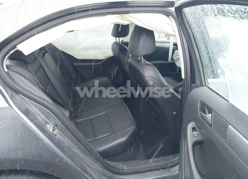 Photo 8 of 2014 Volkswagen Jetta 2.0L TDI (VIN 3VWLL7AJ4EM332920)