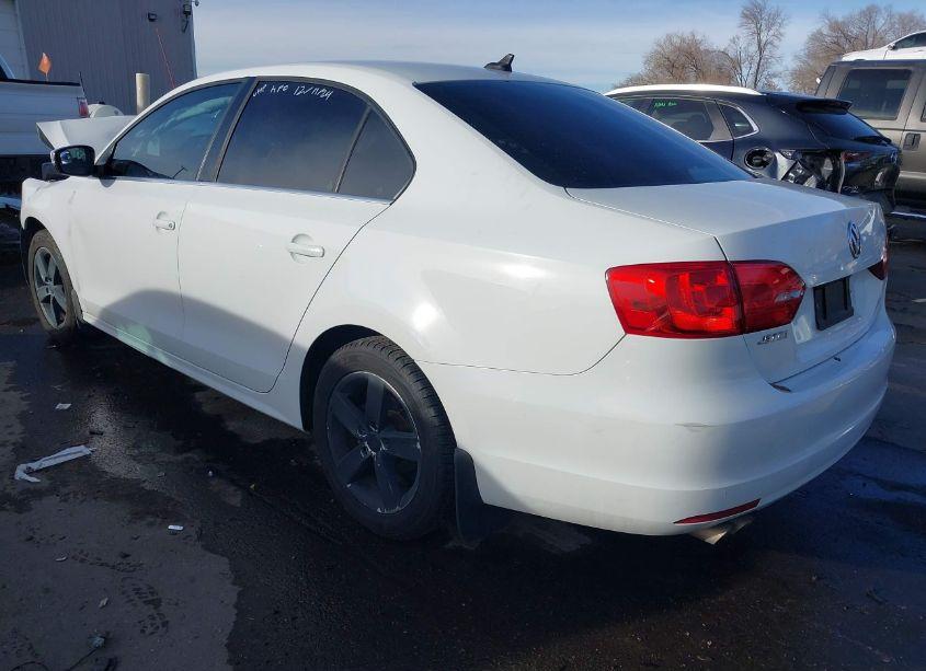 Photo 3 of 2014 Volkswagen Jetta 2.0L TDI (VIN 3VWLL7AJ4EM407258)
