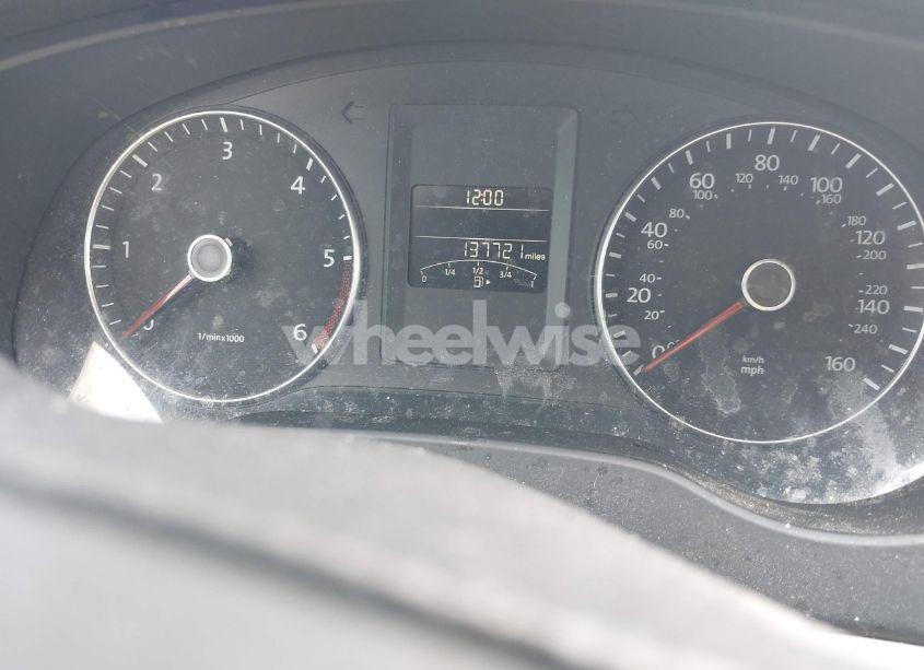 Photo 7 of 2014 Volkswagen Jetta 2.0L TDI (VIN 3VWLL7AJ4EM430524)