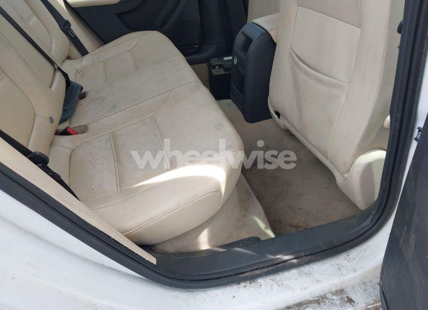 Photo 8 of 2014 Volkswagen Jetta 2.0L TDI (VIN 3VWLL7AJ4EM430524)