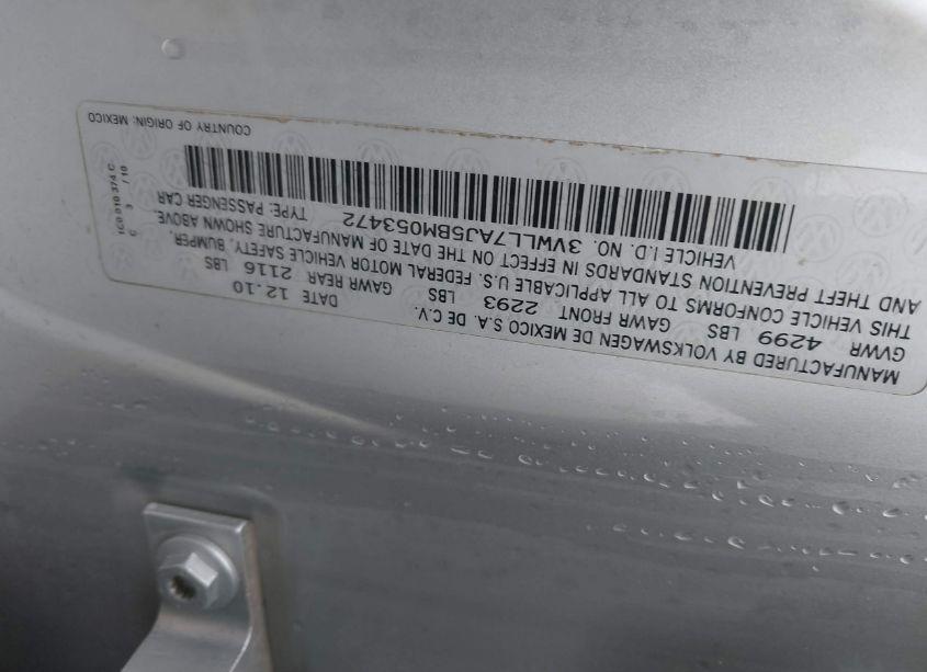 Photo 9 of 2011 Volkswagen Jetta 2.0L TDI (VIN 3VWLL7AJ5BM053472)