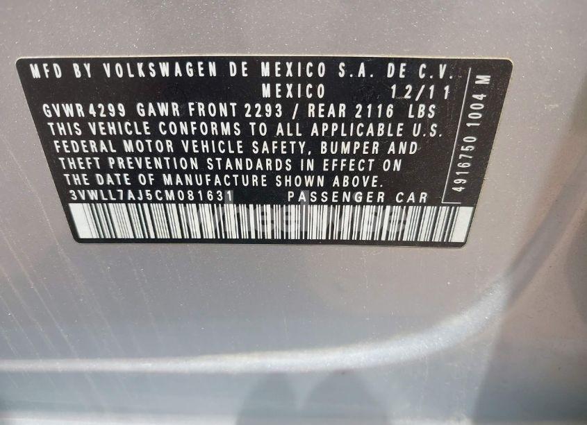 Photo 9 of 2012 Volkswagen Jetta TDI (VIN 3VWLL7AJ5CM081631)