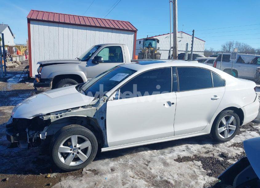 Photo 15 of 2012 Volkswagen Jetta 2.0L TDI (VIN 3VWLL7AJ5CM395540)
