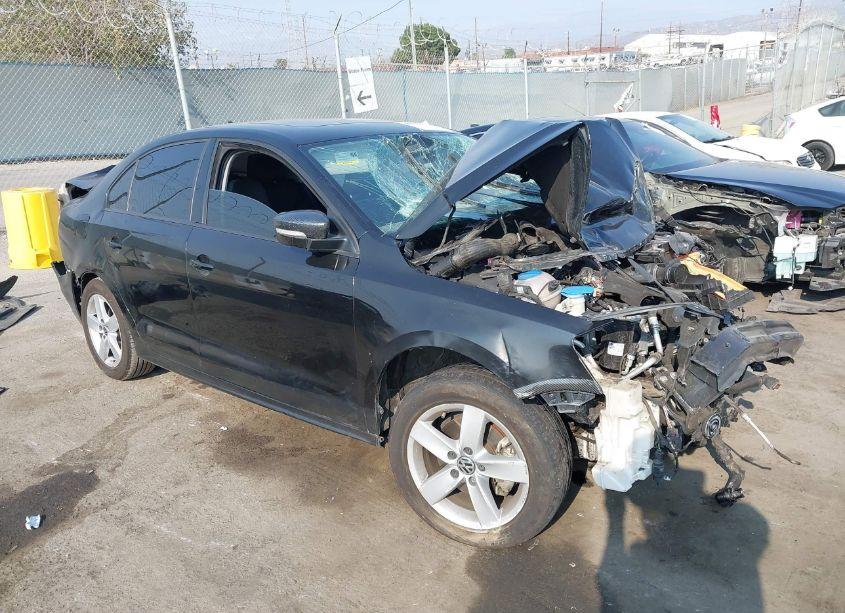 2012 Volkswagen Jetta 2.0L TDI (VIN 3VWLL7AJ5CM415334) main photo