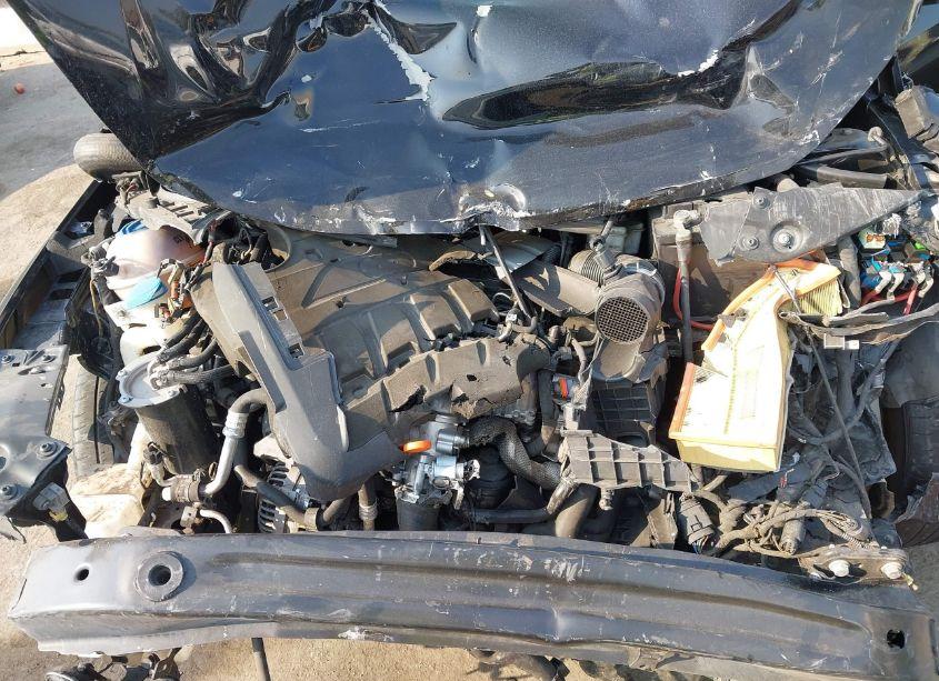 Photo 10 of 2012 Volkswagen Jetta 2.0L TDI (VIN 3VWLL7AJ5CM415334)