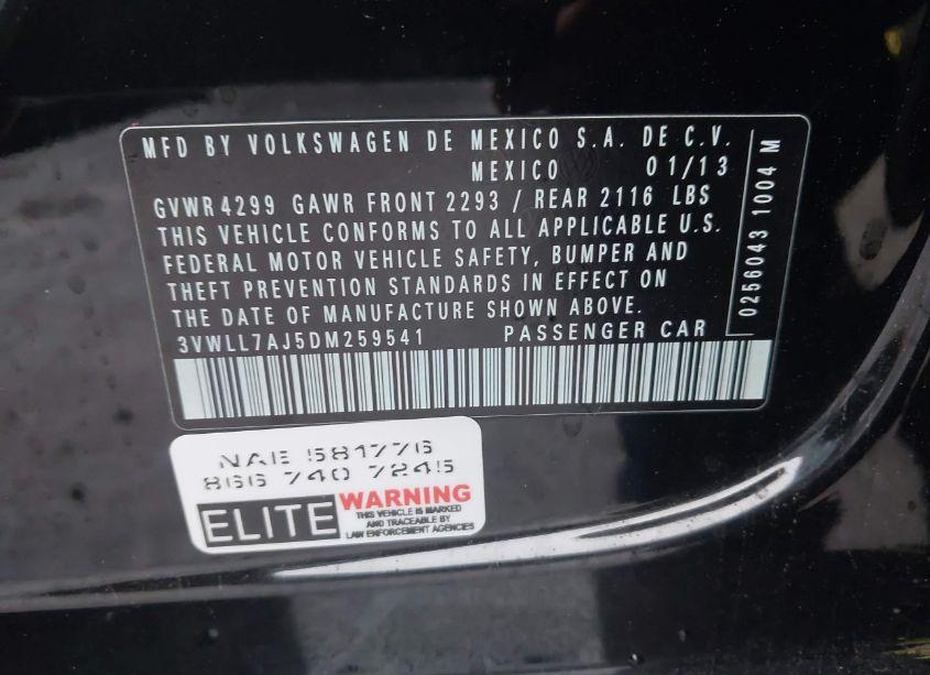 Photo 9 of 2013 Volkswagen Jetta 2.0L TDI (VIN 3VWLL7AJ5DM259541)