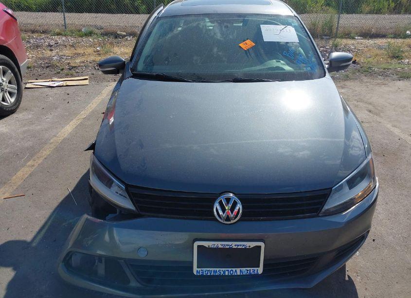 Photo 12 of 2012 Volkswagen Jetta 2.0L TDI (VIN 3VWLL7AJ6CM386328)