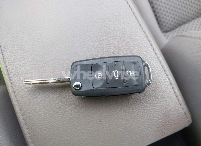 Photo 11 of 2014 Volkswagen Jetta 2.0L TDI VALUE EDITION (VIN 3VWLL7AJ6EM330604)