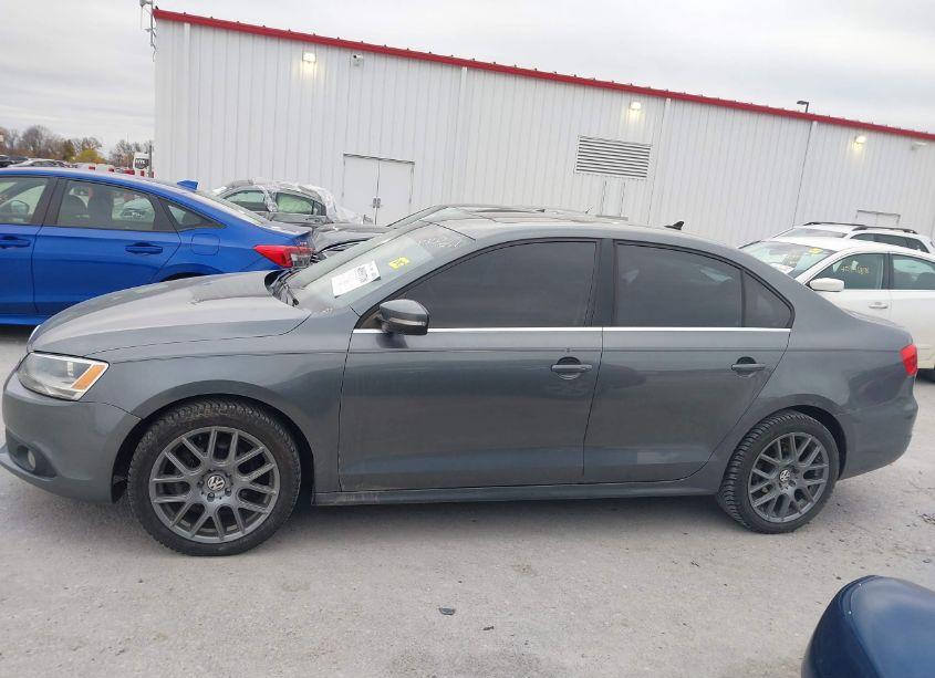 Photo 14 of 2014 Volkswagen Jetta 2.0L TDI (VIN 3VWLL7AJ6EM390012)