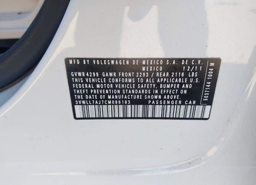 Photo 9 of 2012 Volkswagen Jetta TDI (VIN 3VWLL7AJ7CM086183)