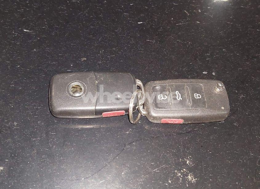 Photo 11 of 2012 Volkswagen Jetta 2.0L TDI (VIN 3VWLL7AJ7CM363933)