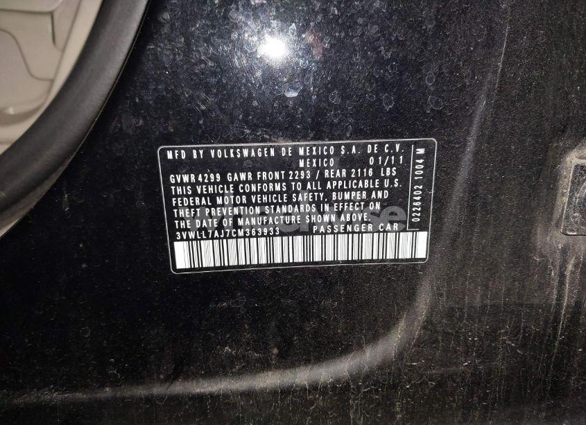 Photo 9 of 2012 Volkswagen Jetta 2.0L TDI (VIN 3VWLL7AJ7CM363933)