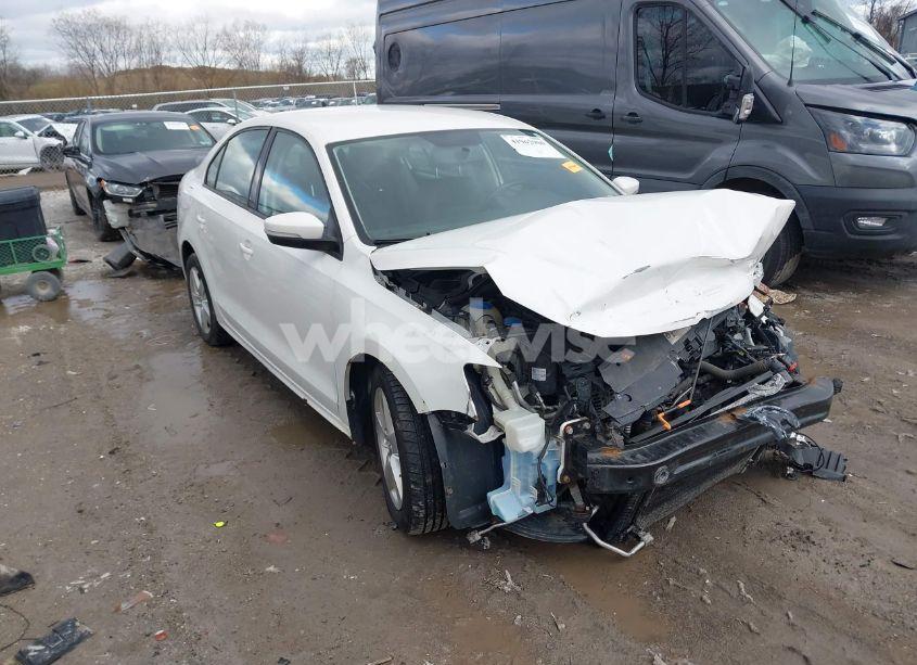 2012 Volkswagen Jetta 2.0L TDI (VIN 3VWLL7AJ8CM094552) main photo