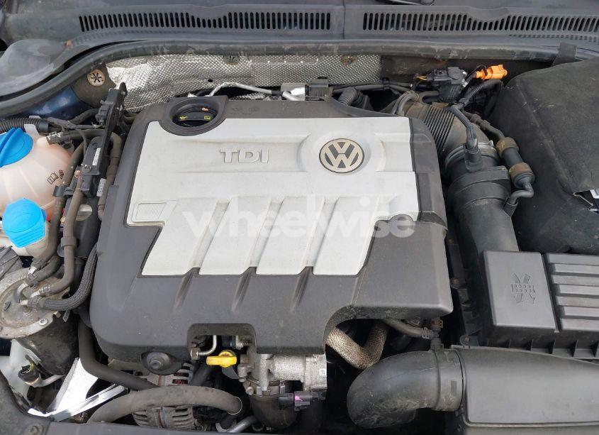 Photo 10 of 2014 Volkswagen Jetta 2.0L TDI (VIN 3VWLL7AJ8EM266890)