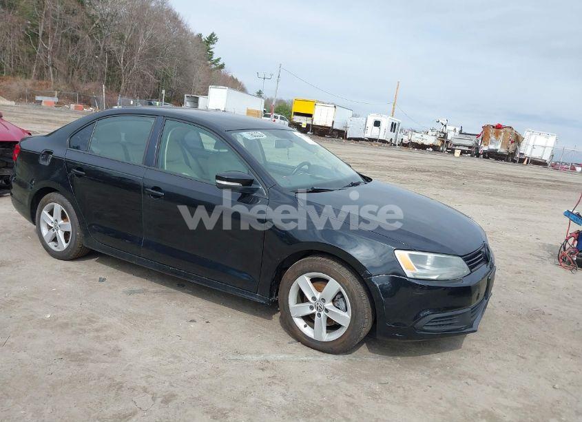 2012 Volkswagen Jetta 2.0L TDI (VIN 3VWLL7AJ9CM329962) main photo