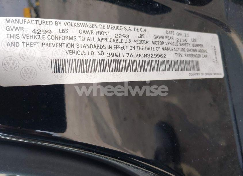 Photo 9 of 2012 Volkswagen Jetta 2.0L TDI (VIN 3VWLL7AJ9CM329962)