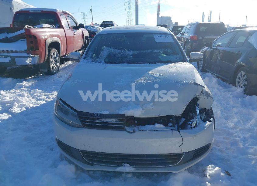 Photo 12 of 2013 Volkswagen Jetta 2.0L TDI (VIN 3VWLL7AJ9DM203621)