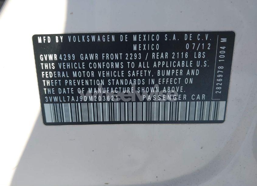 Photo 9 of 2013 Volkswagen Jetta 2.0L TDI (VIN 3VWLL7AJ9DM203621)