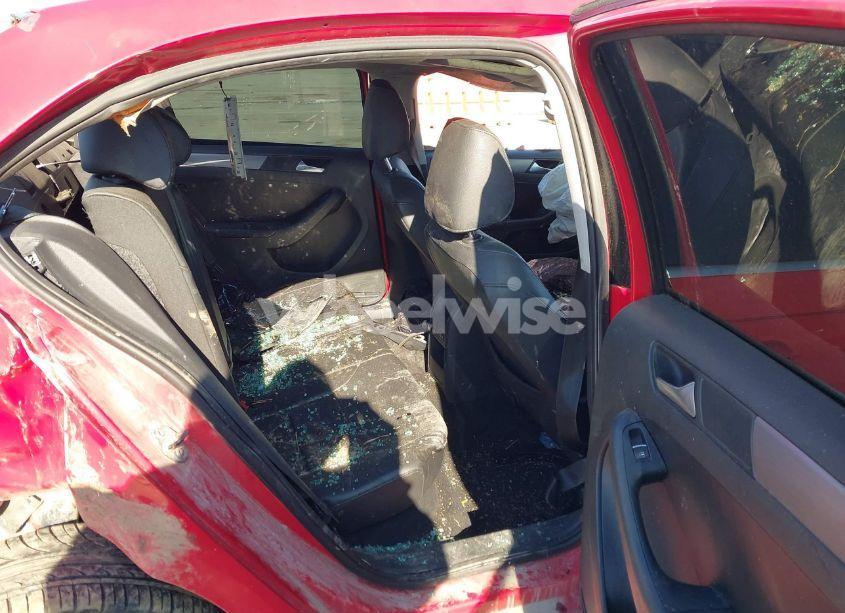 Photo 8 of 2013 Volkswagen Jetta 2.0L TDI (VIN 3VWLL7AJ9DM355754)