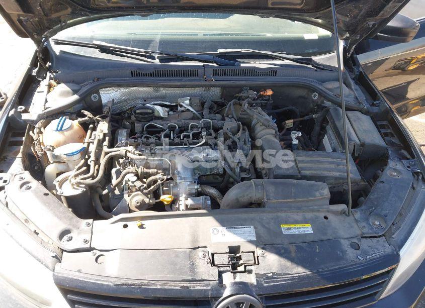 Photo 10 of 2014 Volkswagen Jetta 2.0L TDI VALUE EDITION (VIN 3VWLL7AJ9EM328717)