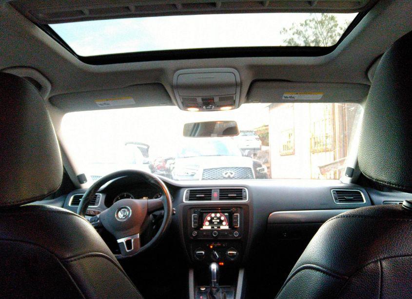Photo 16 of 2014 Volkswagen Jetta 2.0L TDI (VIN 3VWLL7AJ9EM337000)