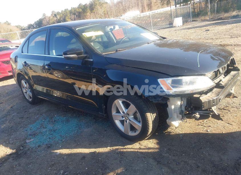 2014 Volkswagen Jetta 2.0L TDI (VIN 3VWLL7AJ9EM429014) main photo